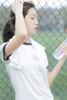 人与畜禽CROPROATIO一